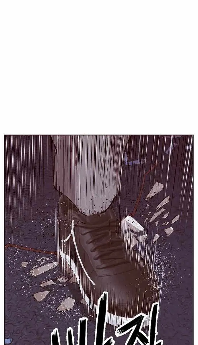 Weak Hero Chapter 219 Page 82